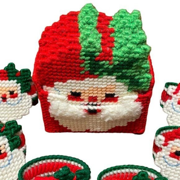 VTG Santa Claus Handmade Plastic Canvas Coasters Napkin Rings Set of 6 - Picture 2 of 11